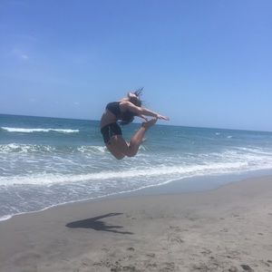 Meet your Posher, Mia